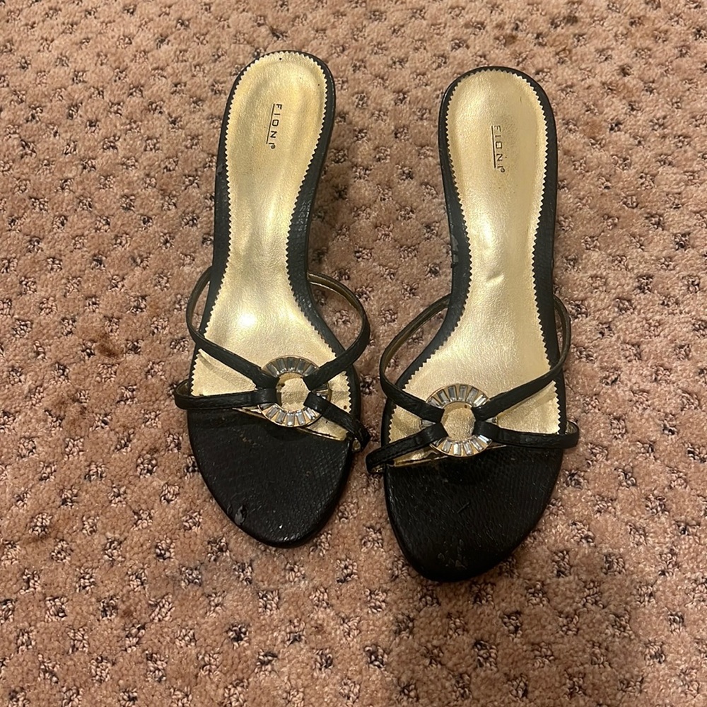 Women Fioni Shoes 7.5
